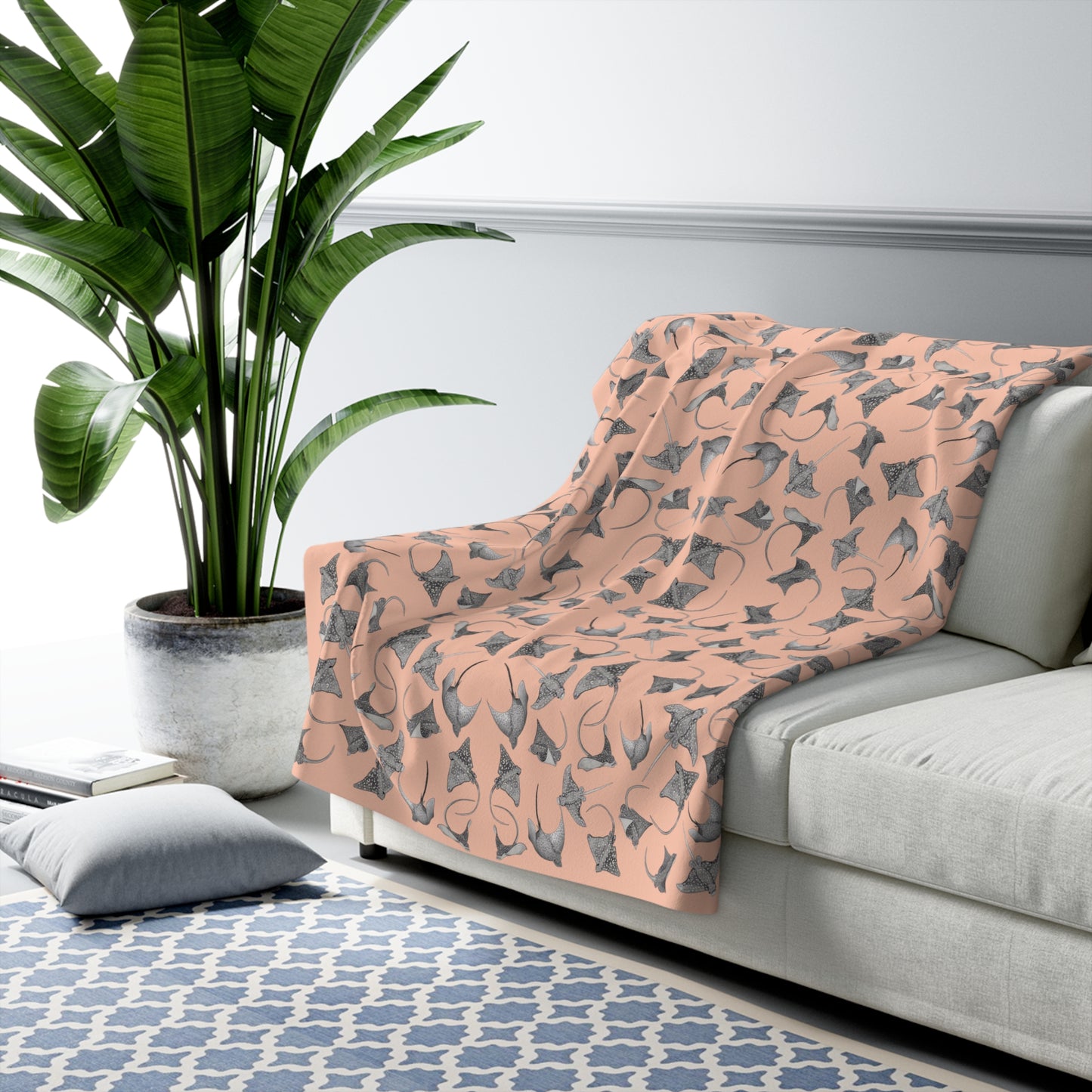 Eagle Ray - Sherpa Fleece Blanket - Bermuda Sand